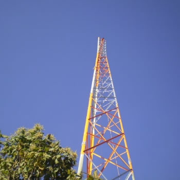 TORRE AUTOPORTANTE - MODELO AT04035005L - Colina -SP - 2011